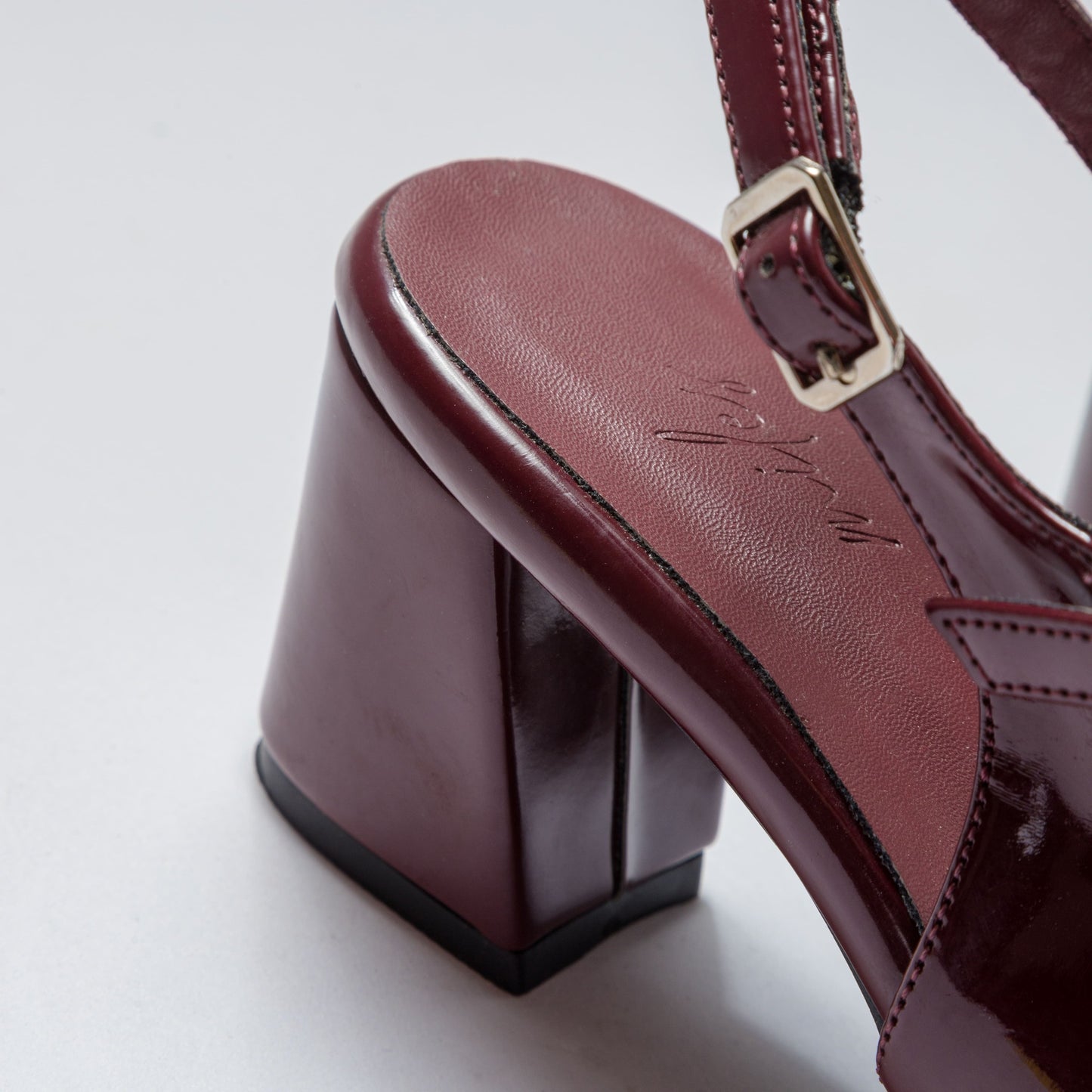 Emelia Pumps Burgundy