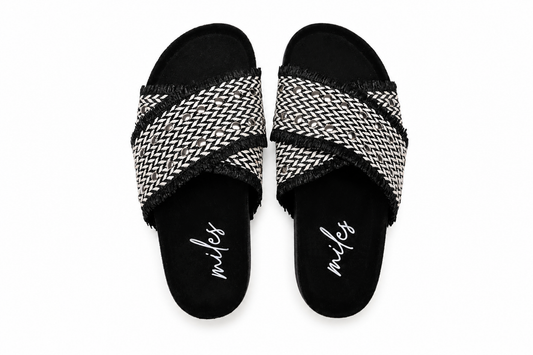 Payge Cross sandals / Black Raffia