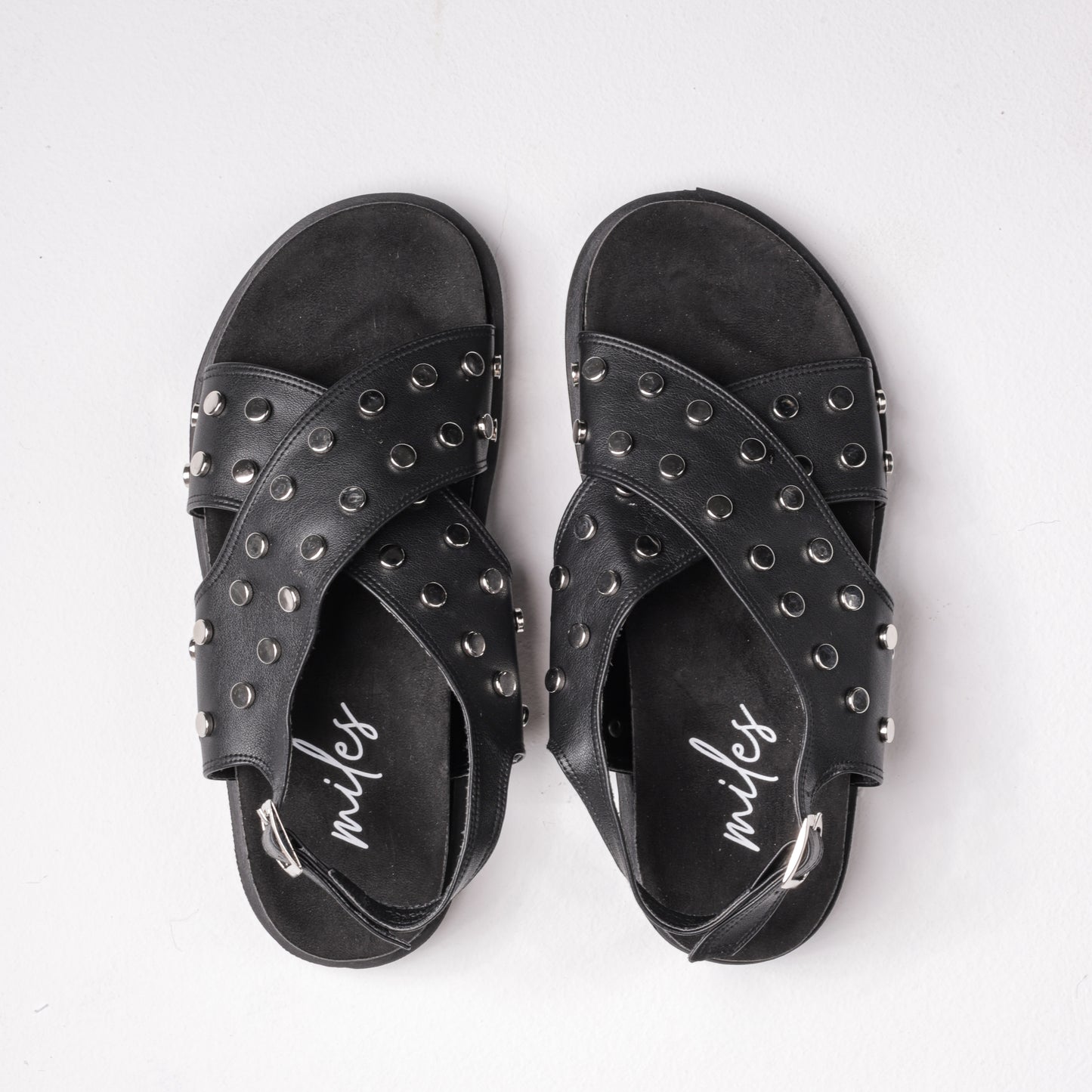 Trixie Cross Sandals Black